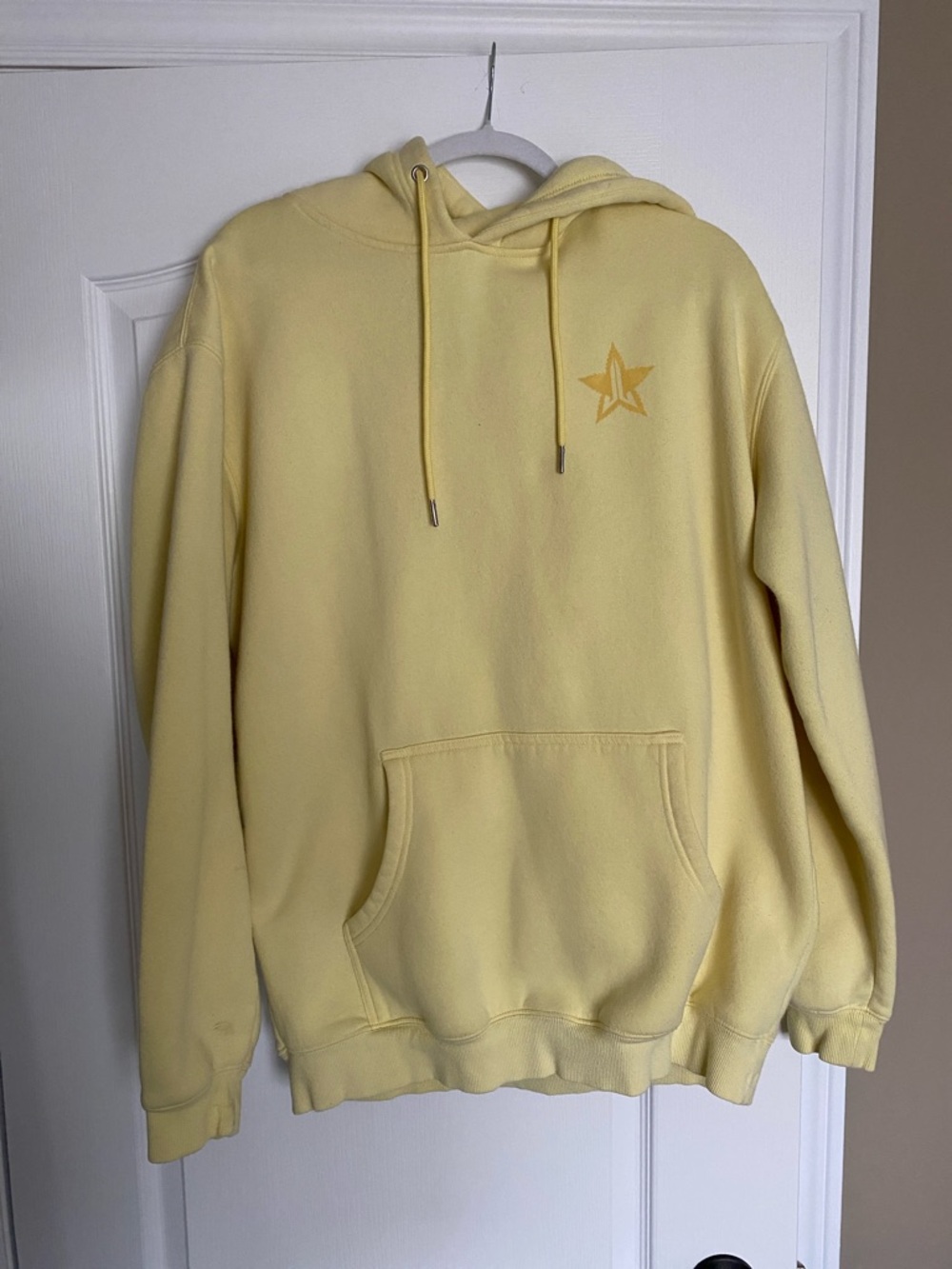 Jeffree Star Pale Yellow Star Logo Crewneck Sweatshirt - Men